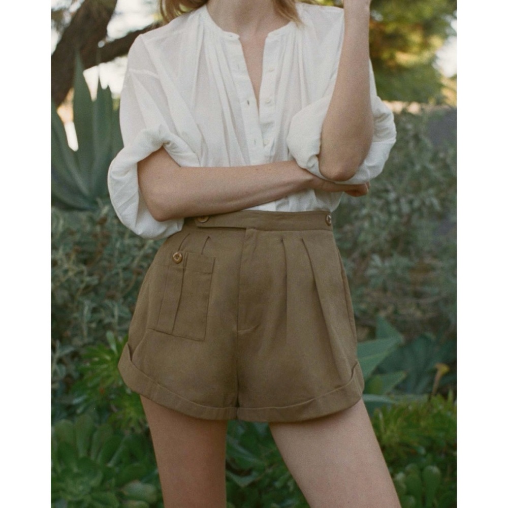 Doen Raelyn Shorts in Boscage